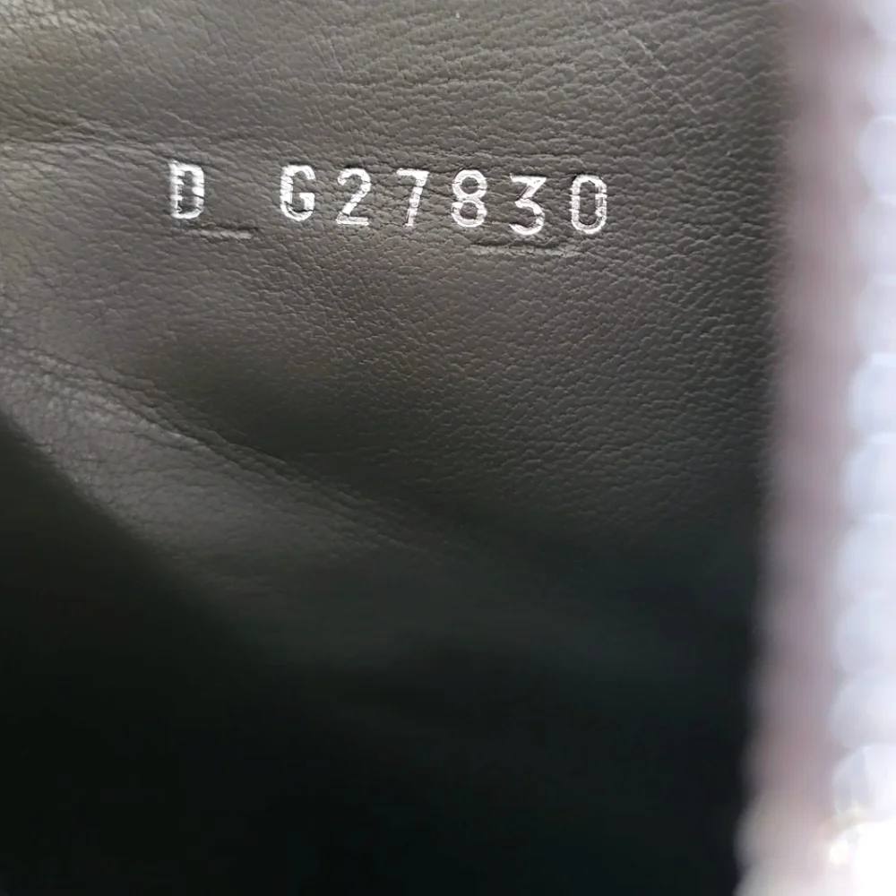 CHANEL CC Logo Cap Toe Suede Platform Ankle Boots Two Tone Booties Gray 40 - Picture 10 of 15